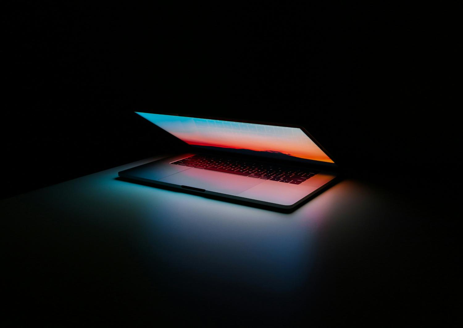 Laptop workstation
